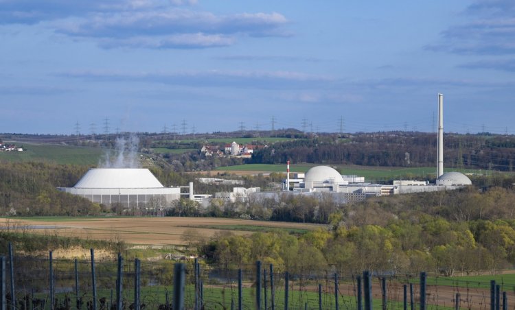 Alemanha fecha suas últimas três usinas nucleares