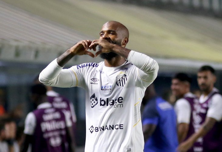 Em estádio sem ‘marmanjos’, Santos vence o Botafogo-SP e se classifica para as oitavas da Copa do Brasil Em estádio sem ‘marmanjos’, Santos vence o Botafogo-SP e se classifica para as oitavas da Copa do Brasil