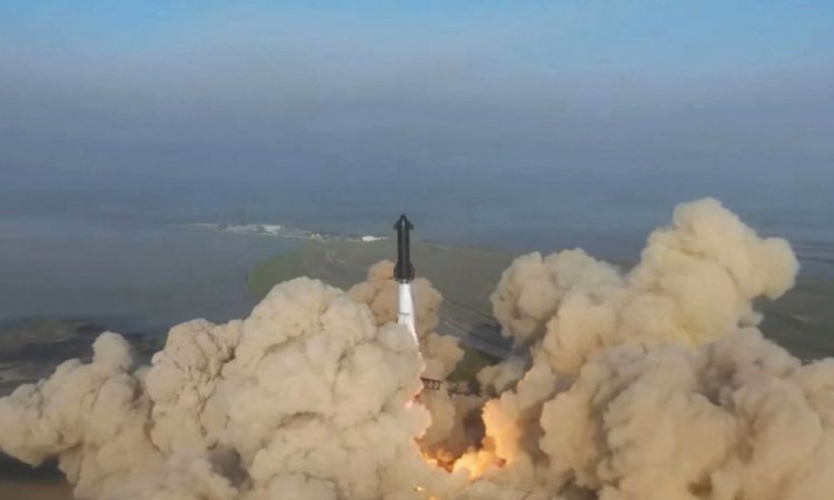 Starship, maior foguete do mundo, explode no ar em seu 1º voo de teste