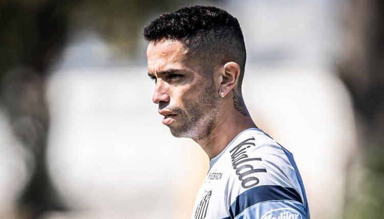 Santos empresta Gabriel Carabajal ao Vasco até o final da temporada 2023 Santos empresta Gabriel Carabajal ao Vasco até o final da temporada 2023