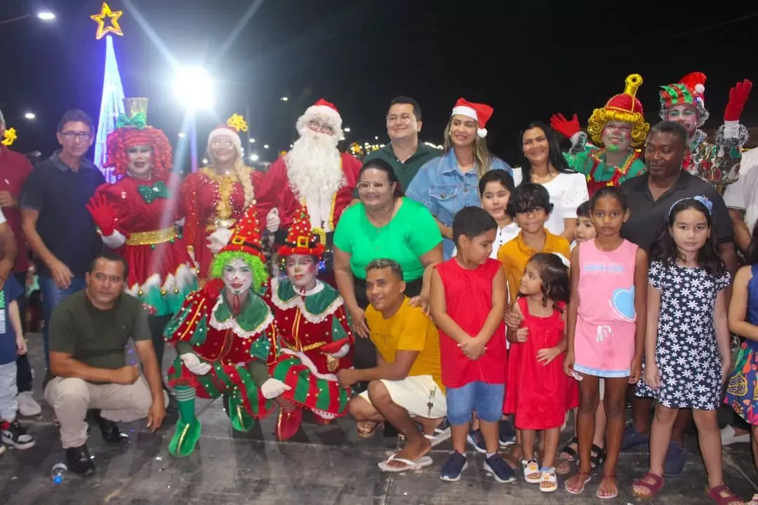 Araguanã Brilha: Noite mágica de Natal Encantado conquista a cidade