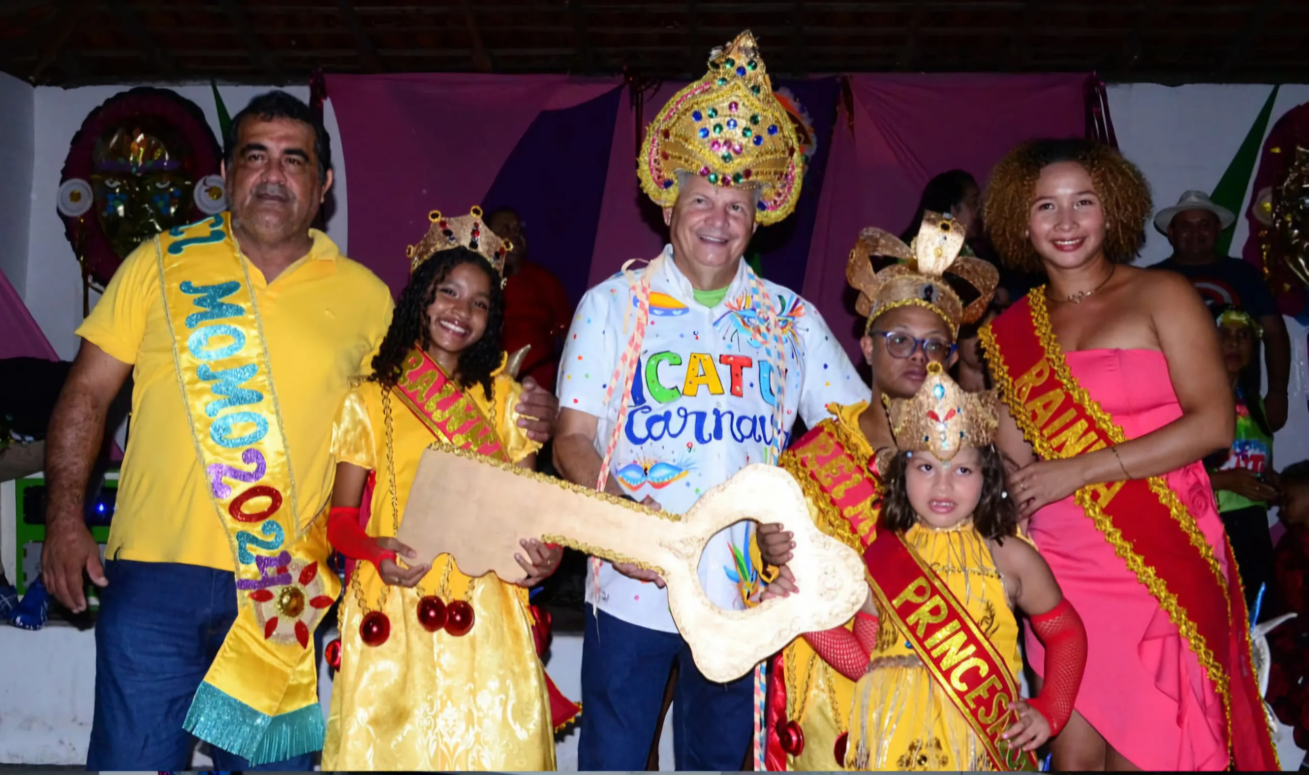 Primeiro Dia de Carnaval de Icatu: Alegria e Tradição em Festa