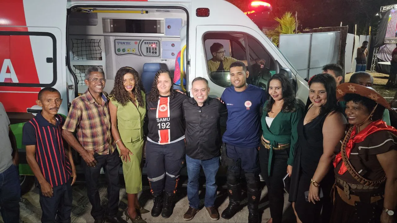 Comemoração da Emancipação e Sucesso do Arraial Marcam a Liderança da Prefeita Lacerda
